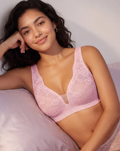 Wireless Lace Full Coverage Minimizing Bra